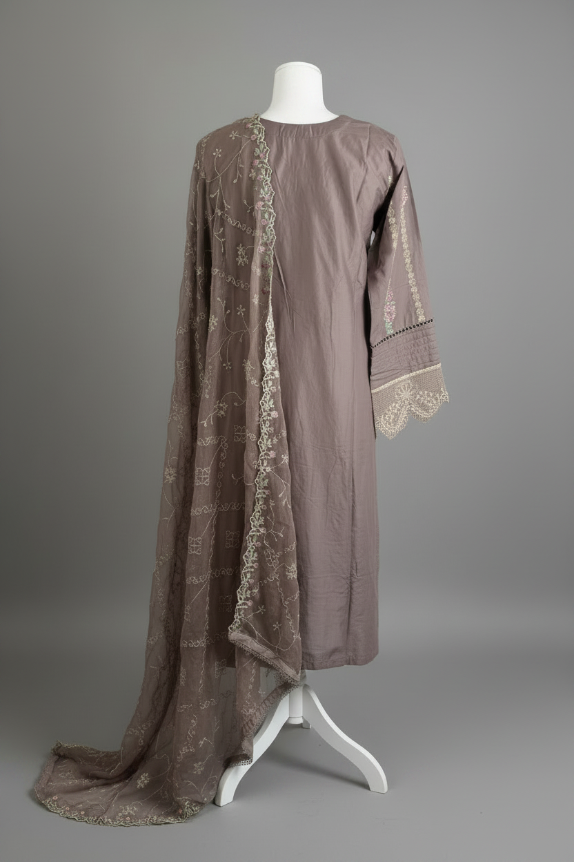 Mauve shalwar kameez