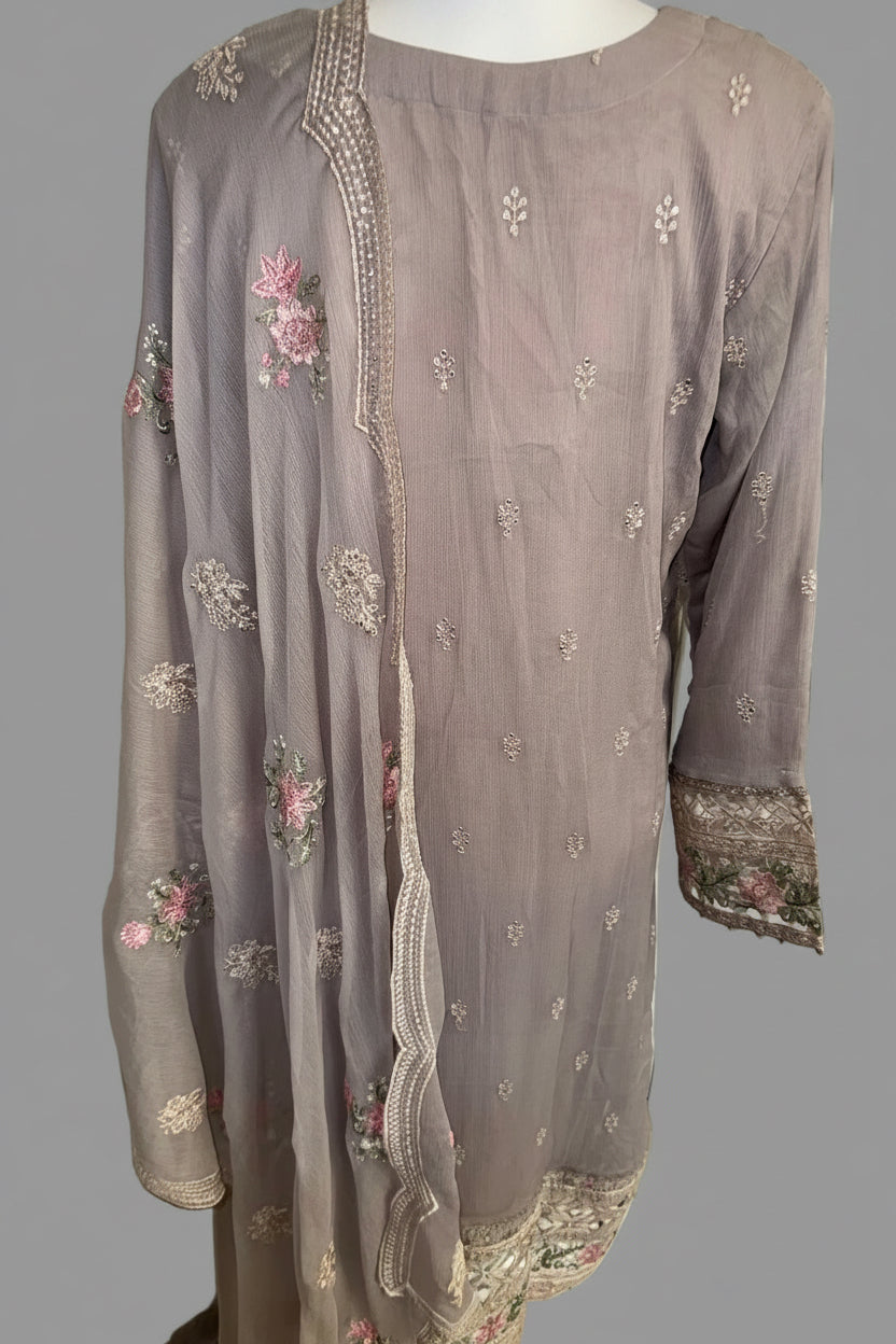 Luxury Heavy Embroidered Chiffon 3-Piece Suit – Mauve Grey