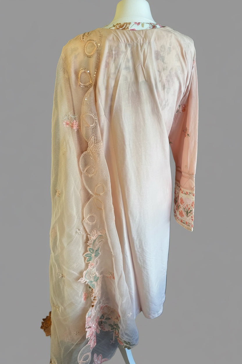 Festive Heavy Embroidered Organza 3-Piece Suit – Pastel Peach