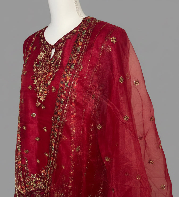 Red shalwar kameez