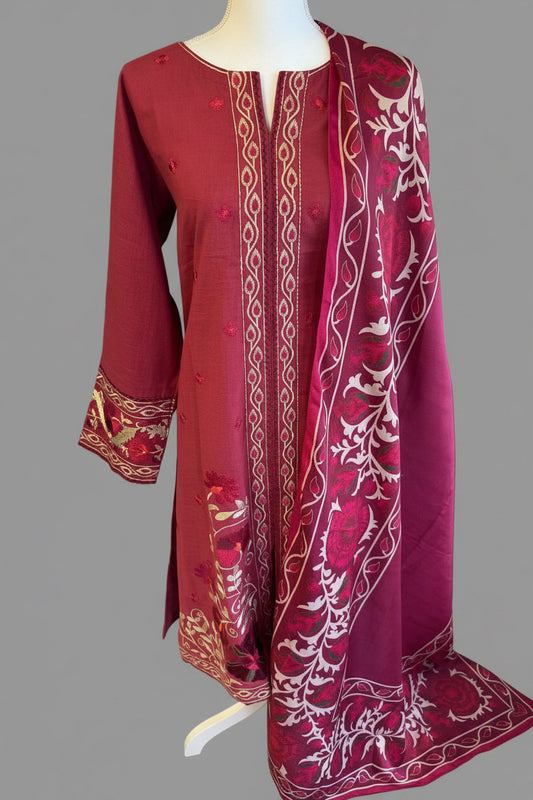 Festive Luxury 3-Piece Suit – Deep Crimson Red